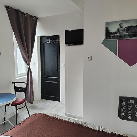 Chambre Pour 2 Personnes A Formigny Rdc Екстериор снимка